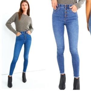 MADEWELL 10" High-Rise Skinny Jeans in Cordova Wash:
Button-Front Edition